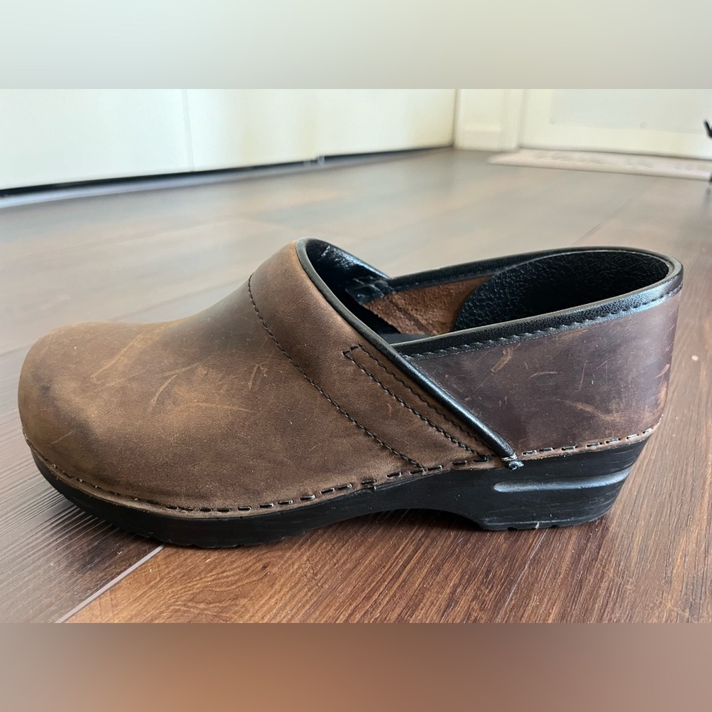 Dansko clogs - size EU 40, antique brown oiled - Picture 8 of 11